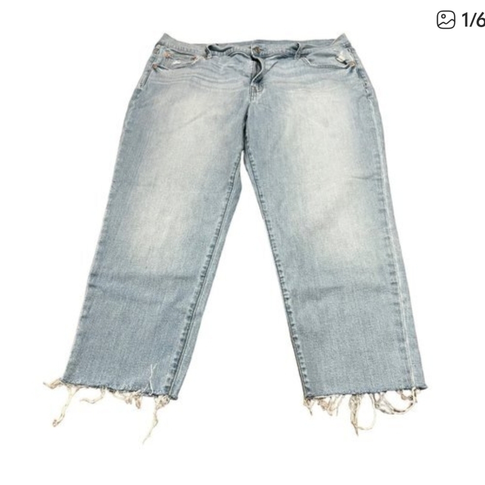 GAP Light Blue Girlfriend Jeans with Distressed Frayed Hem, Size 20R